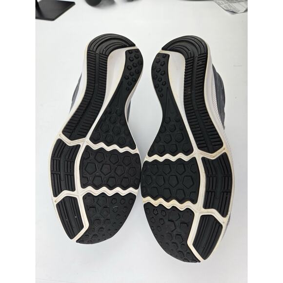 Nike Downshifter 8 Wolf Grey Sneakers 922853-002 Youth US Sz 7 Y/ EUR 40 - Picture 8 of 9